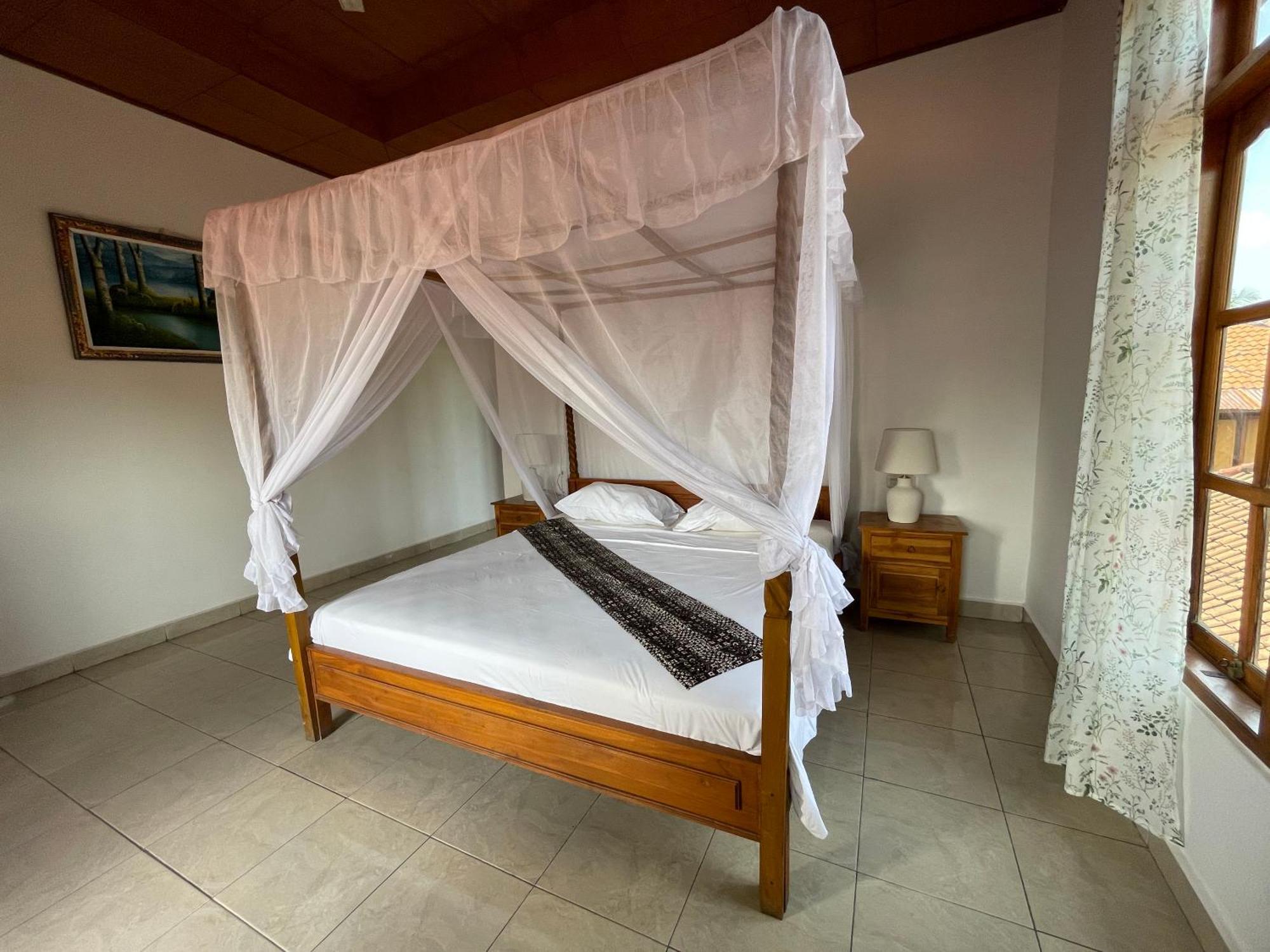 Kubu Elsa Bali Hotel Lovina  Ngoại thất bức ảnh