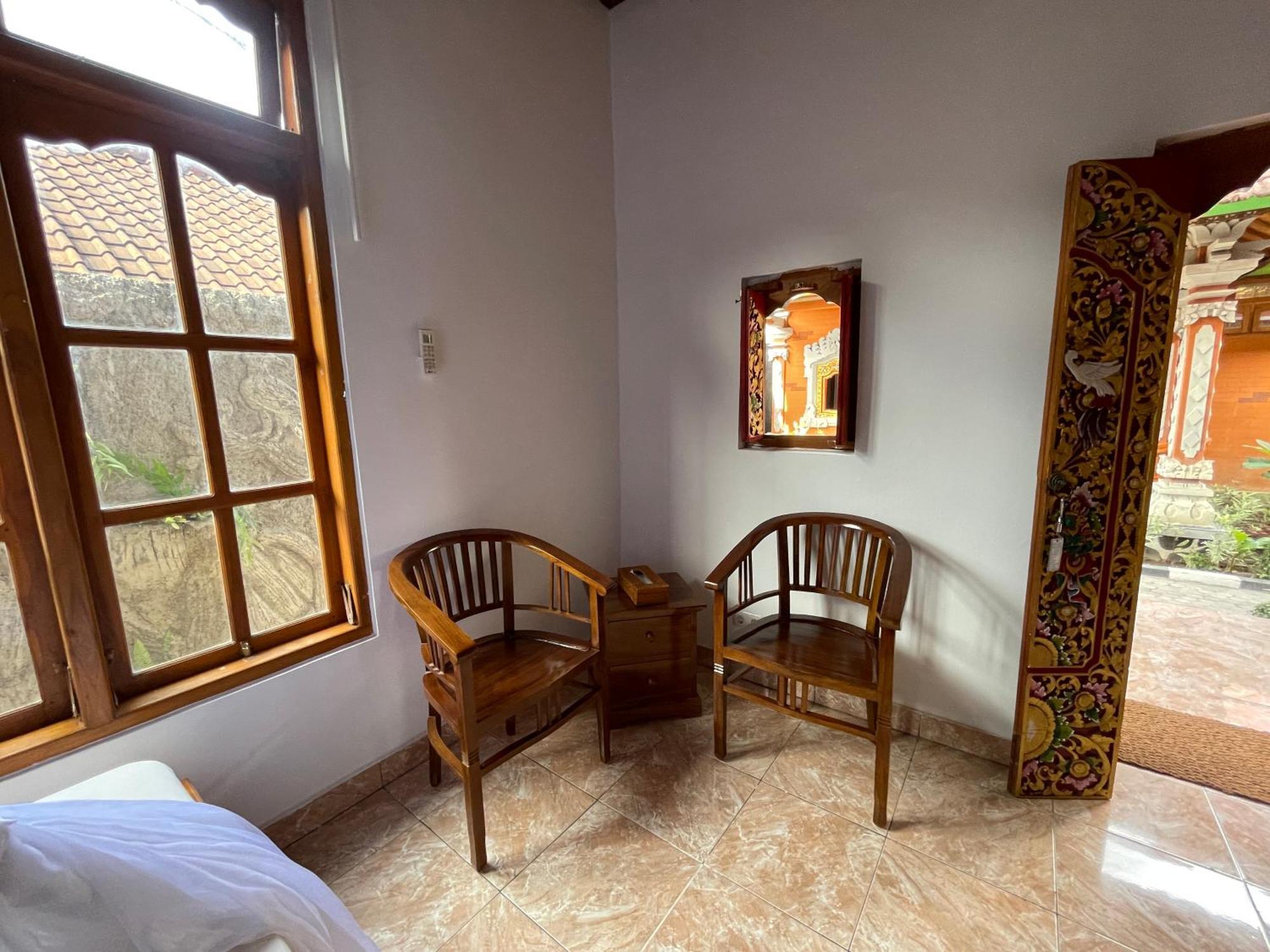 Kubu Elsa Bali Hotel Lovina  Phòng bức ảnh