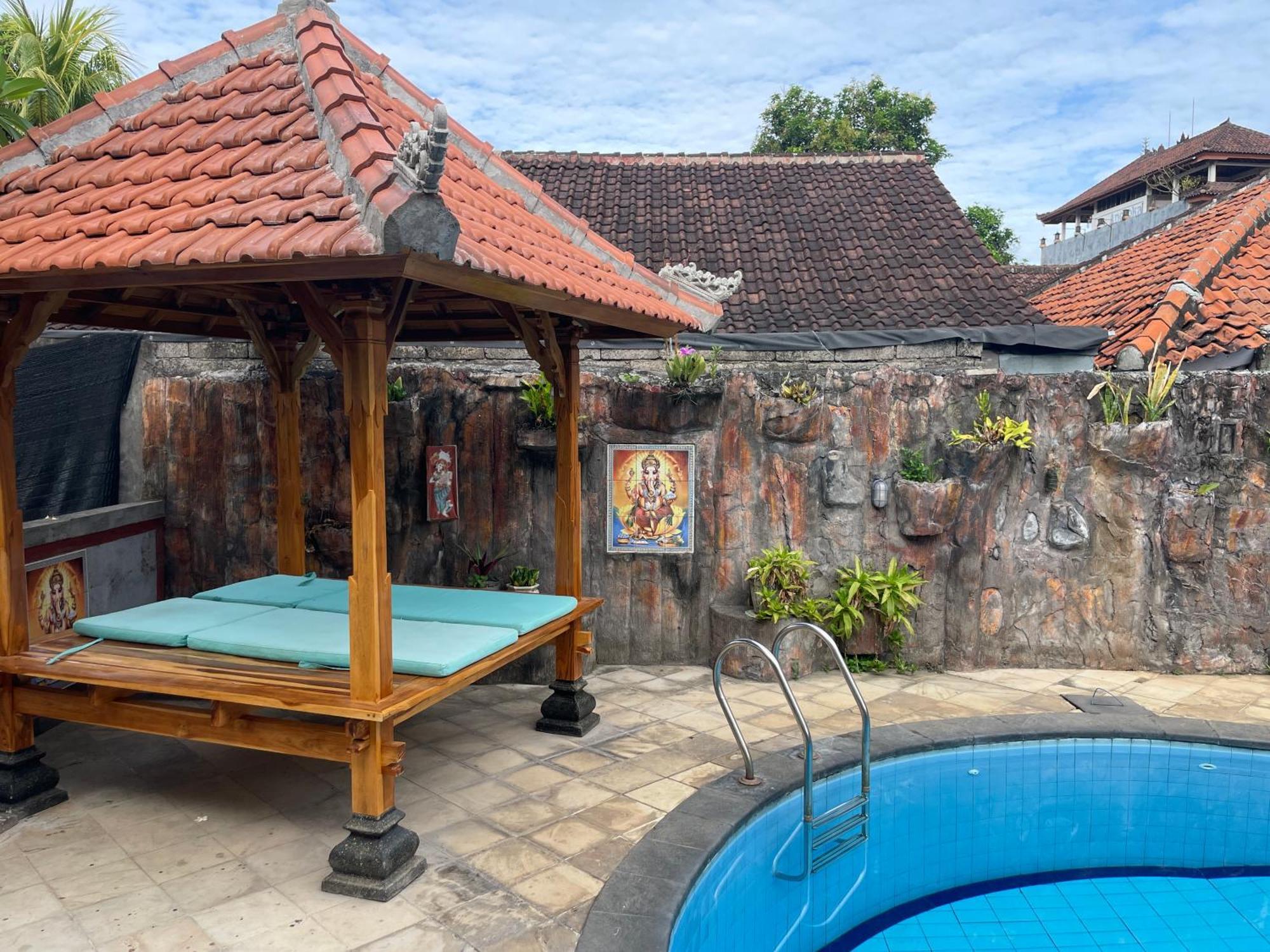 Kubu Elsa Bali Hotel Lovina  Ngoại thất bức ảnh